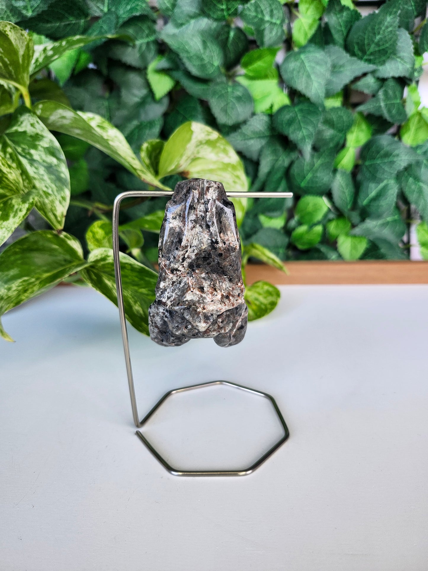 YOOPERLITE HANGING BAT