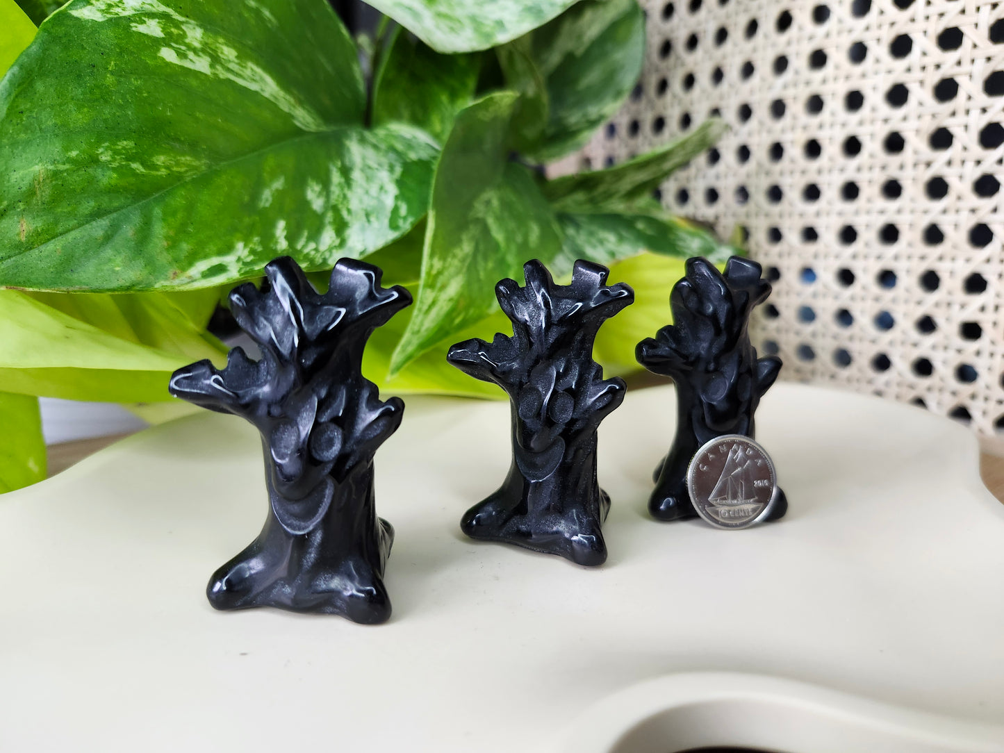 OBSIDIAN SPOOKY TREE
