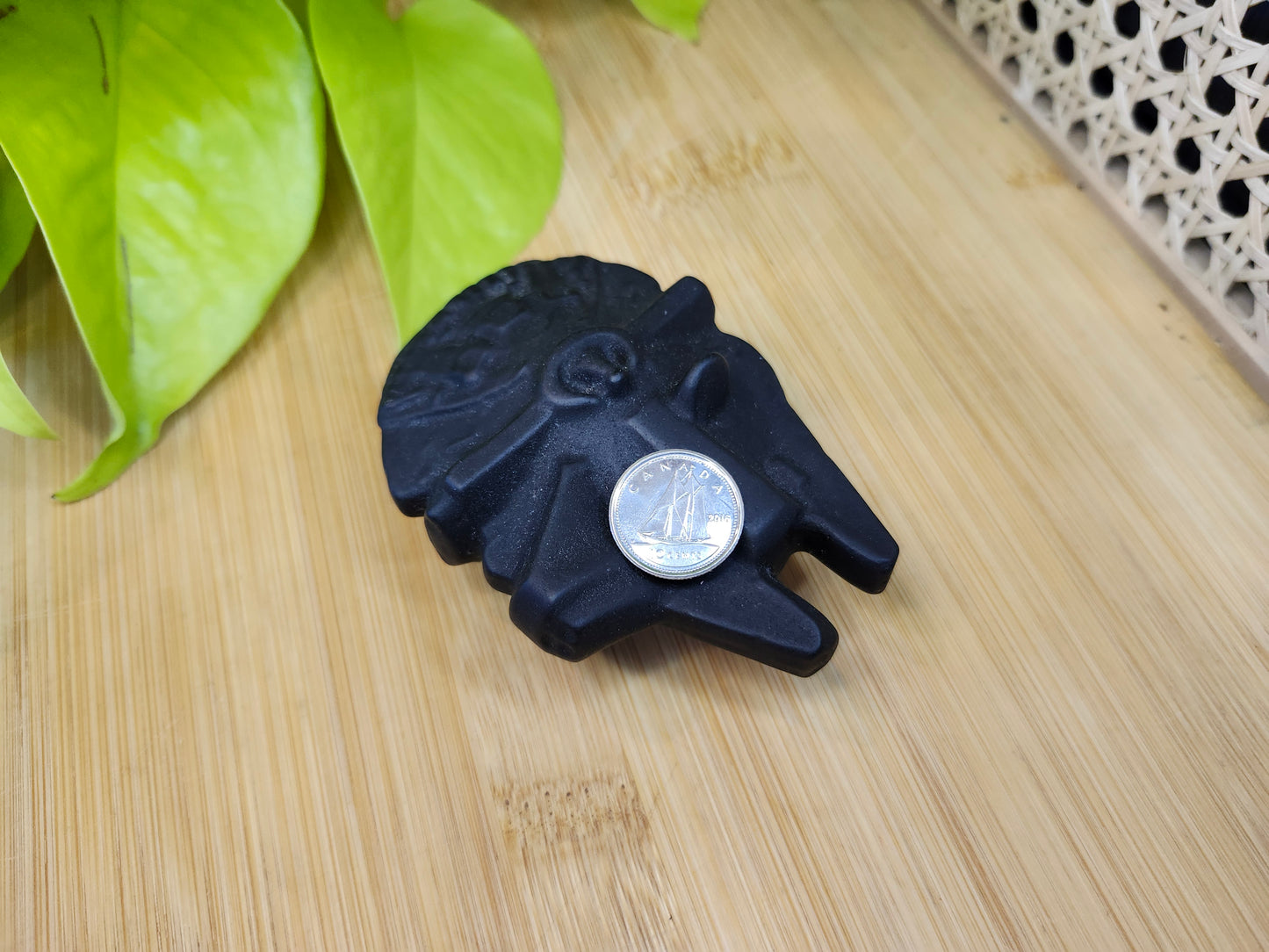 BLACK OBSIDIAN MILLENUIUM FALCON