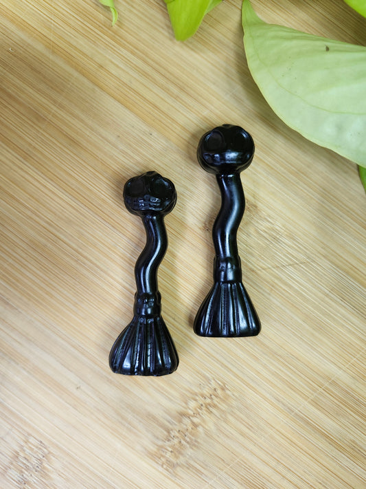 OBSIDIAN JACK BROOM
