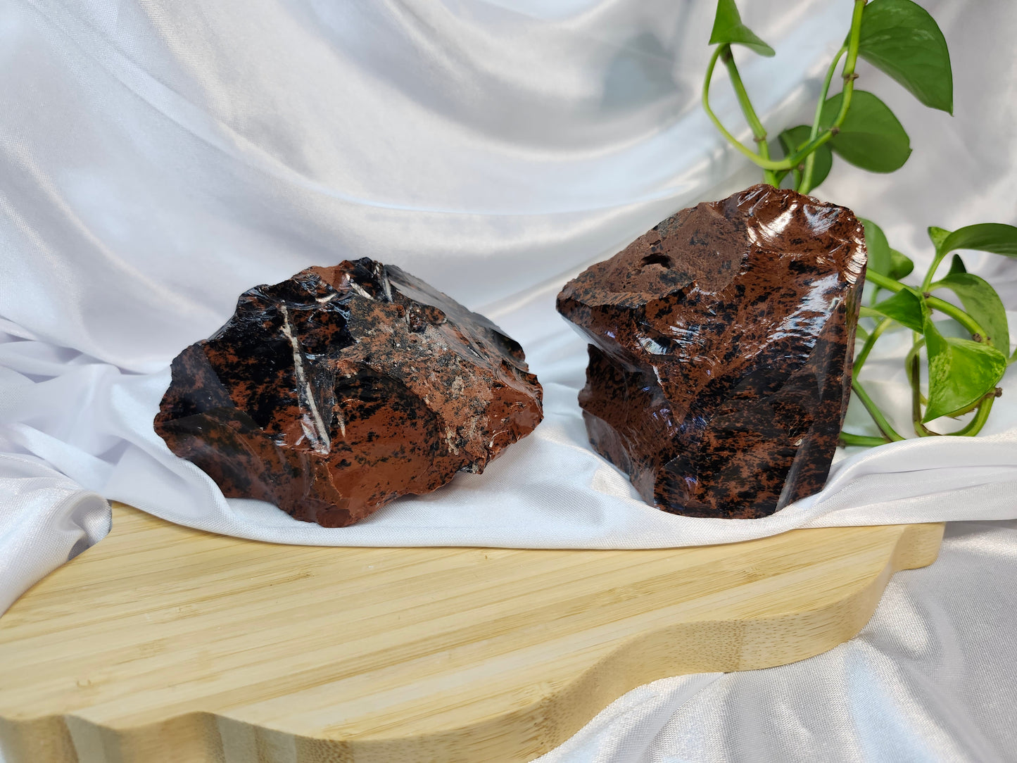 MAHOGANY OBSIDIAN ROUGH STONE