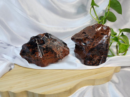 MAHOGANY OBSIDIAN ROUGH STONE