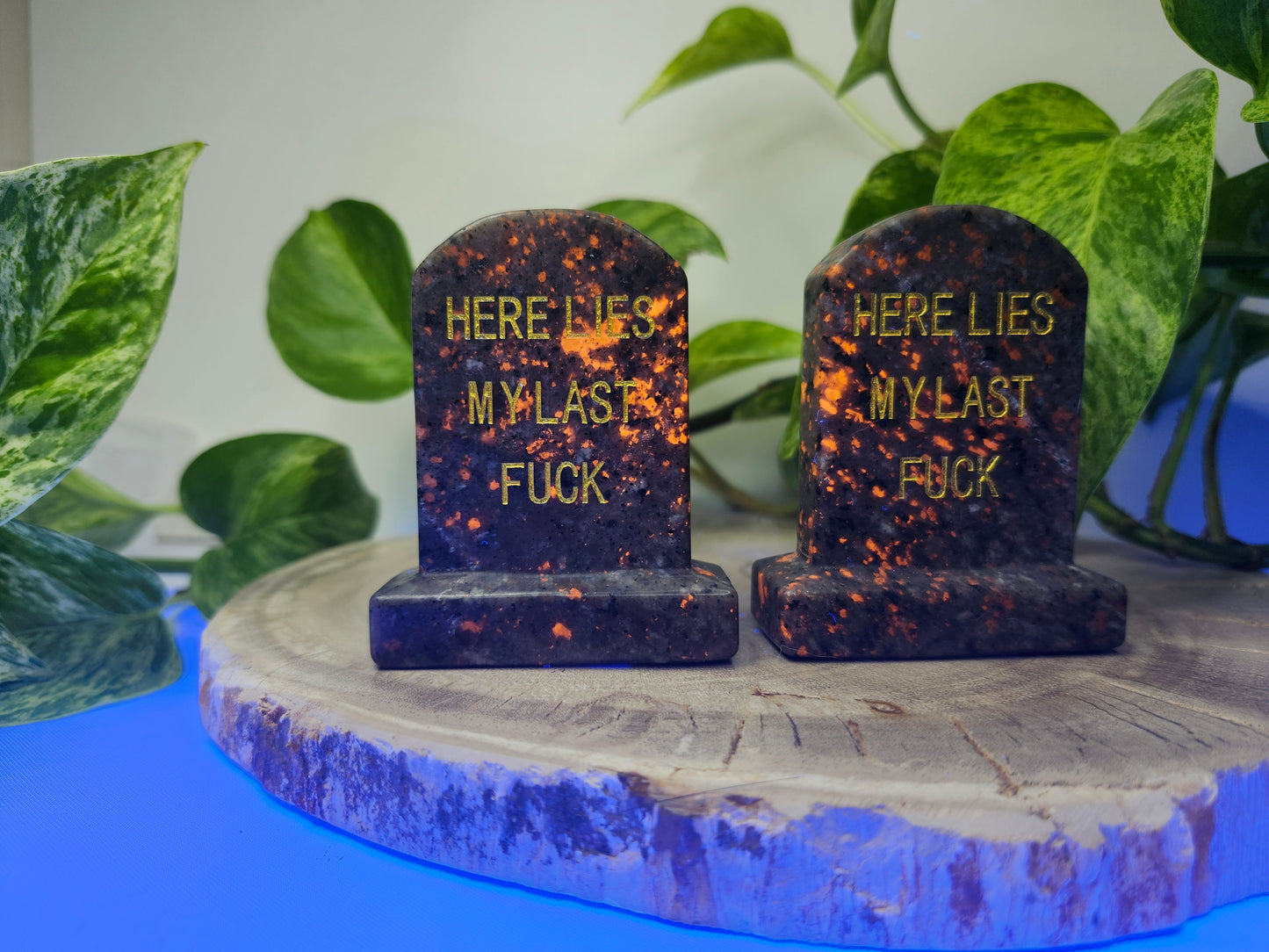 YOOPERLITE TOMBSTONE