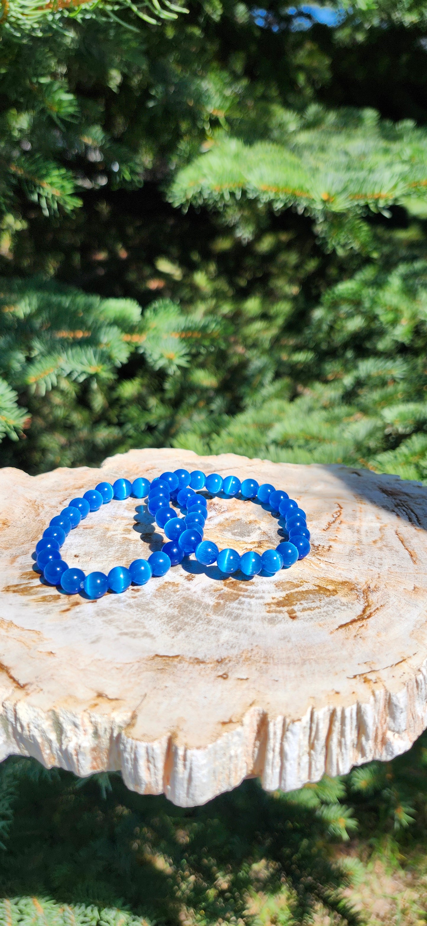8mm LIGHT BLUE CAT'S EYE BRACELET