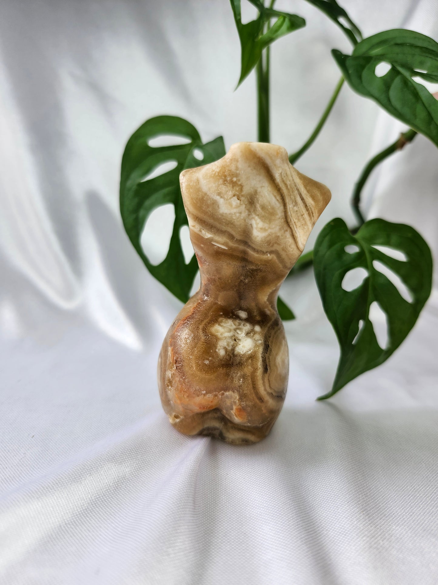 CHOCOLATE CALCITE GODDESS BODY (B- LIGHT)