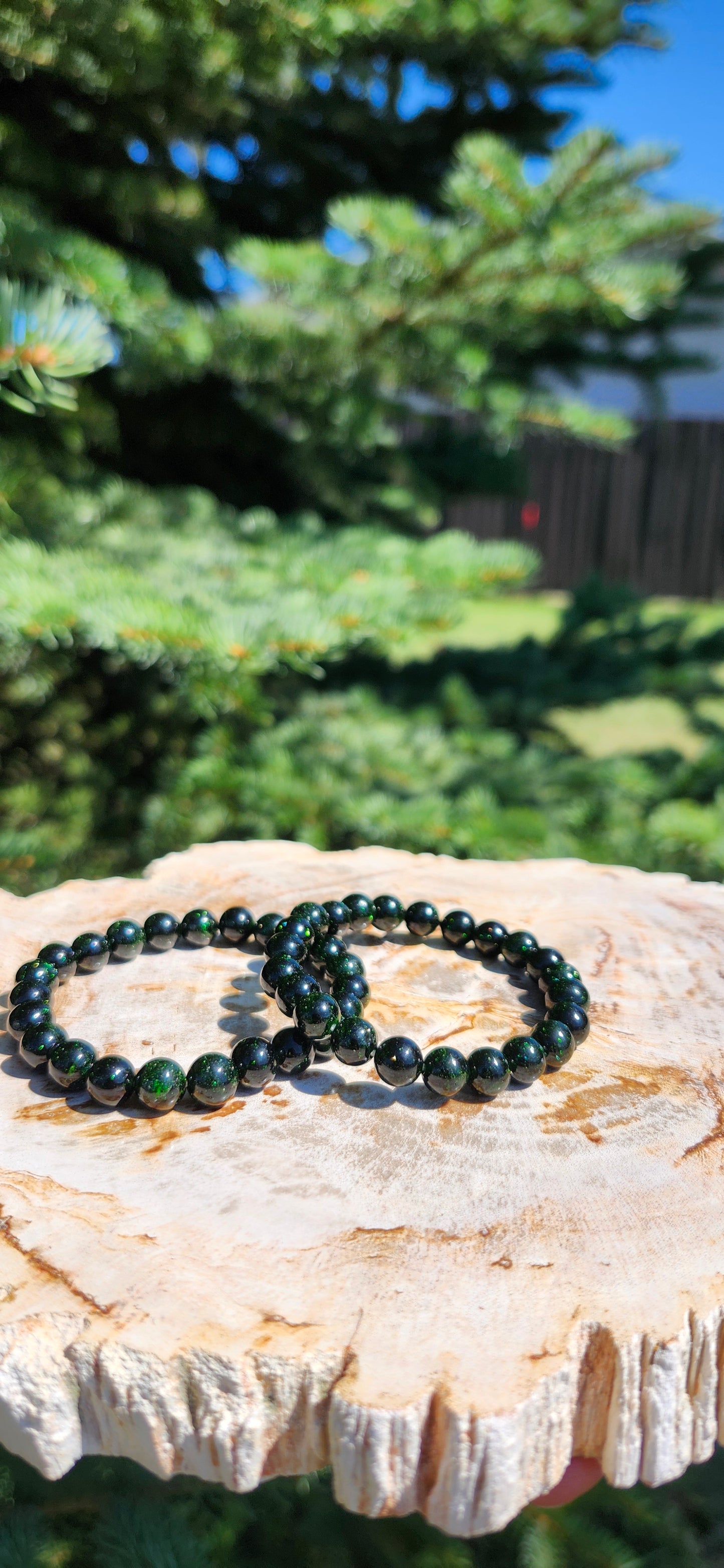 8mm GREEN SANDSTONE BRACELET