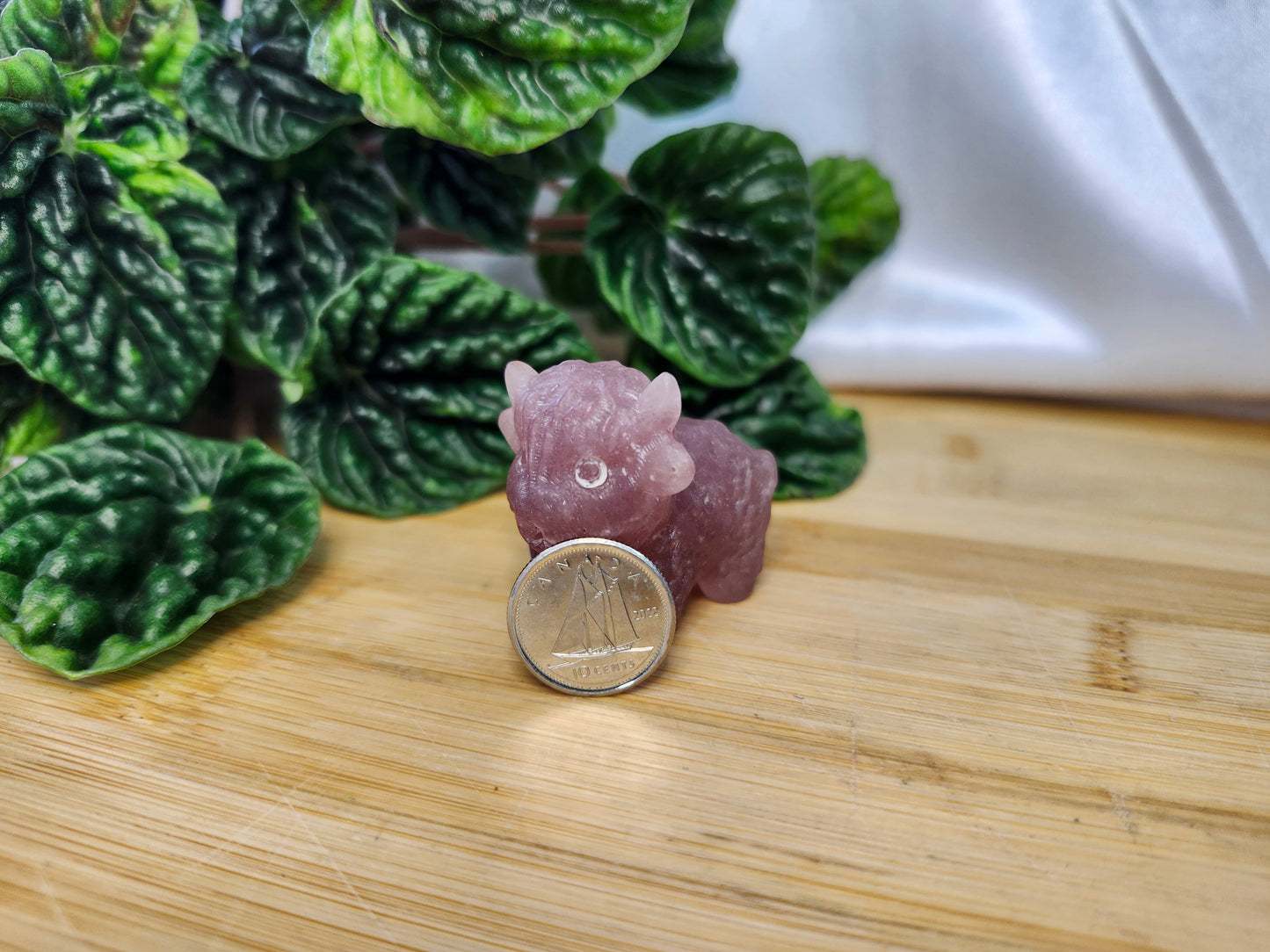 STRAWBERRY QUARTZ HIGHLAND COW