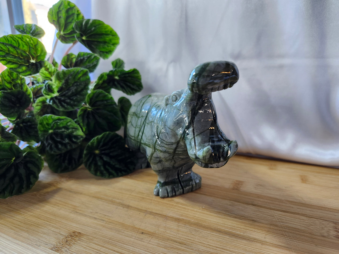 GREEN JASPER HIPPO