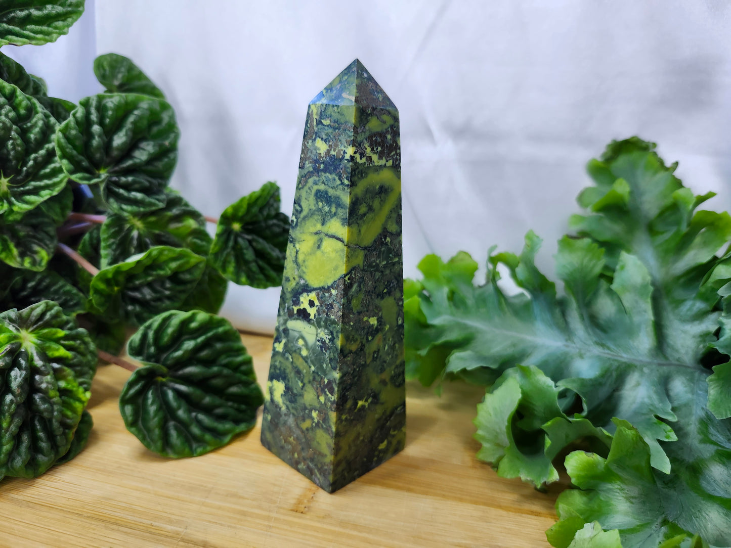 SERPENTINE W/PYRITE TOWER
