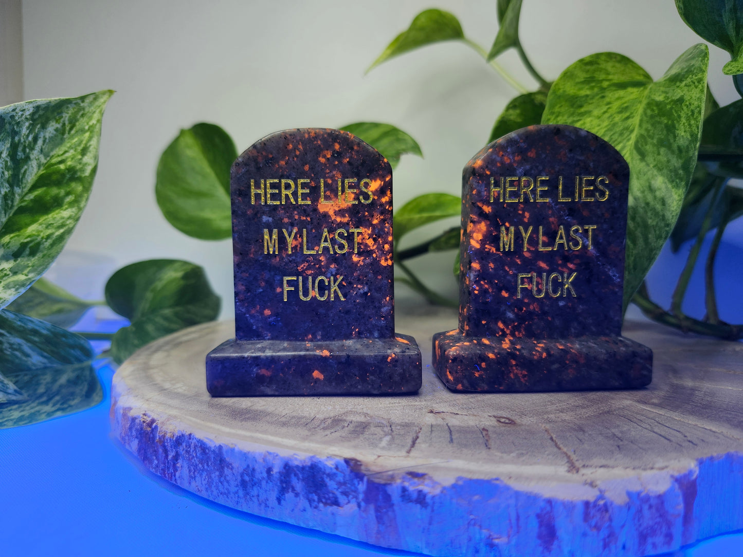 YOOPERLITE TOMBSTONE