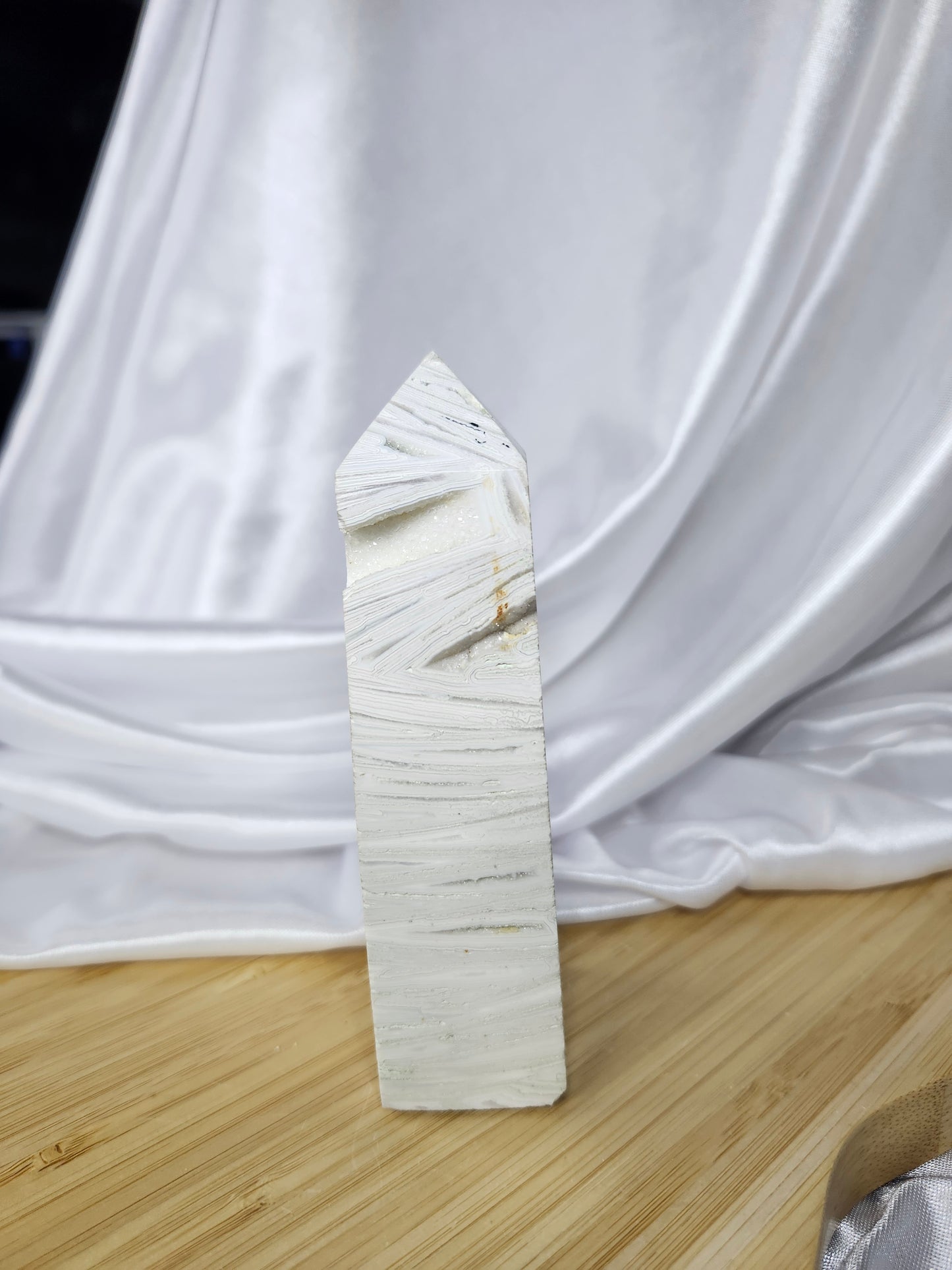 WHITE AGATE TOWER
