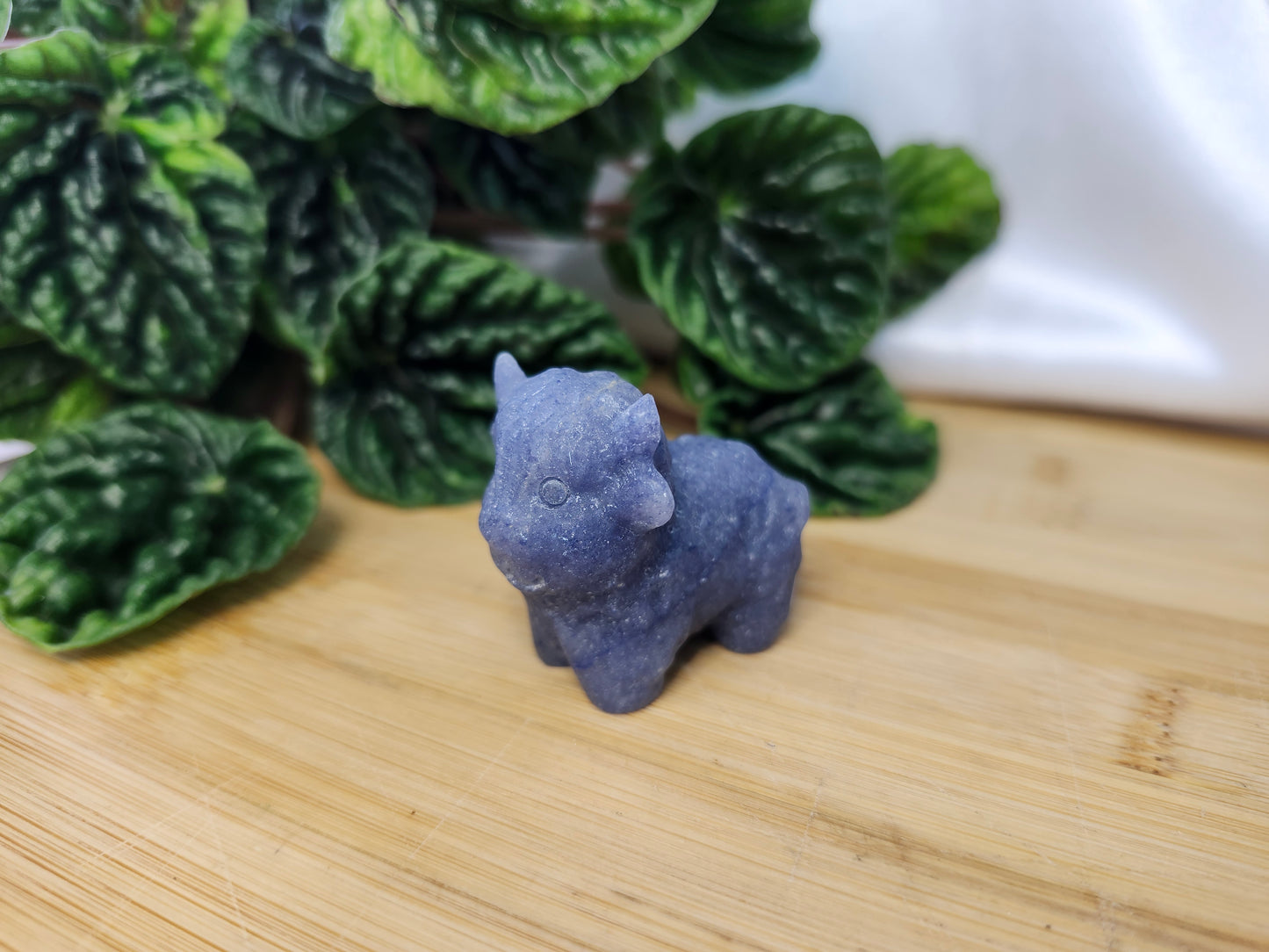 BLUE AVENTURINE HIGHLAND COW