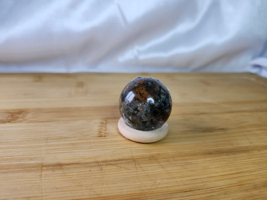 GARDEN QUARTZ SPHERE