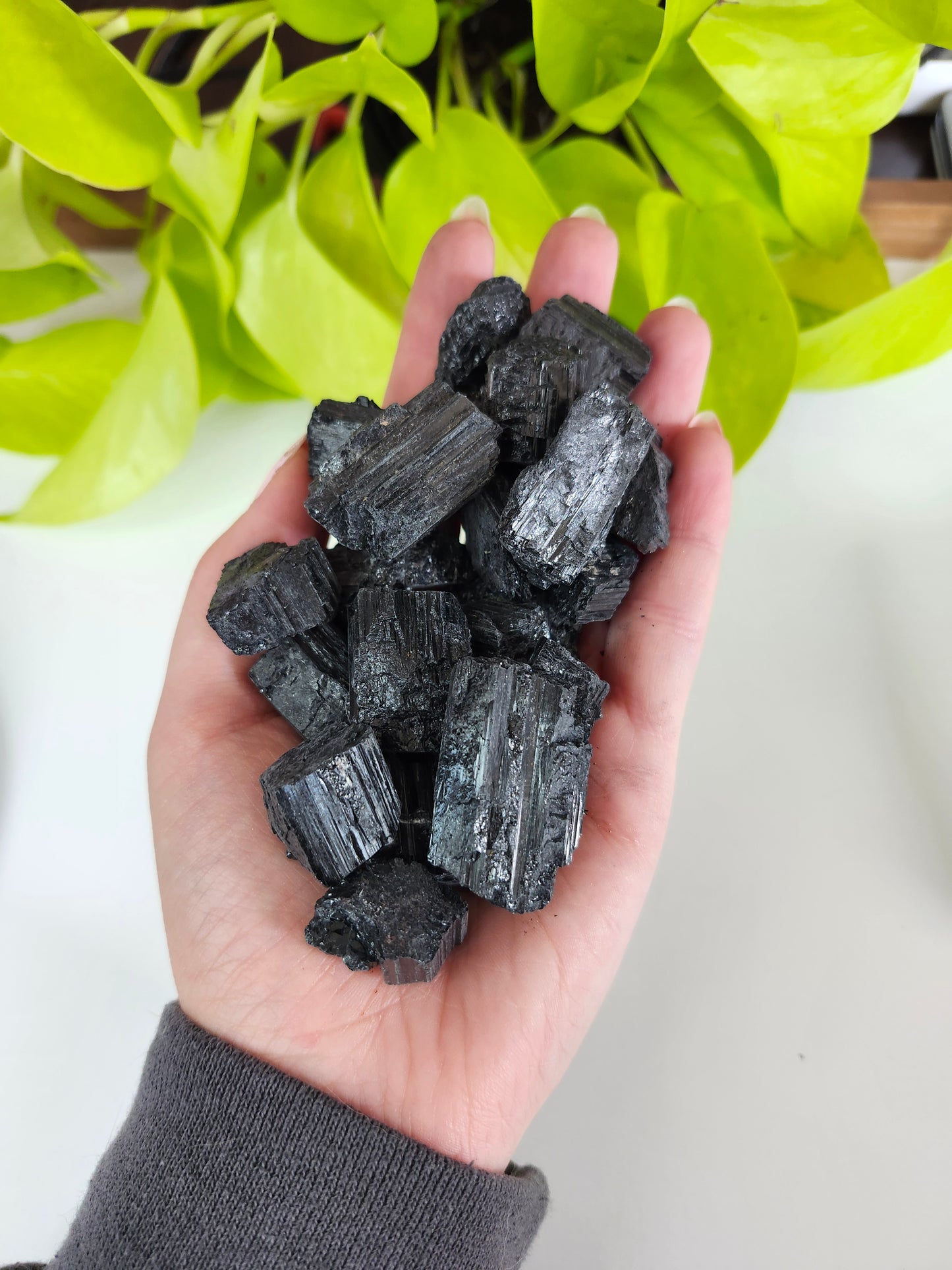 BLACK TOURMALINE ROUGH STONE