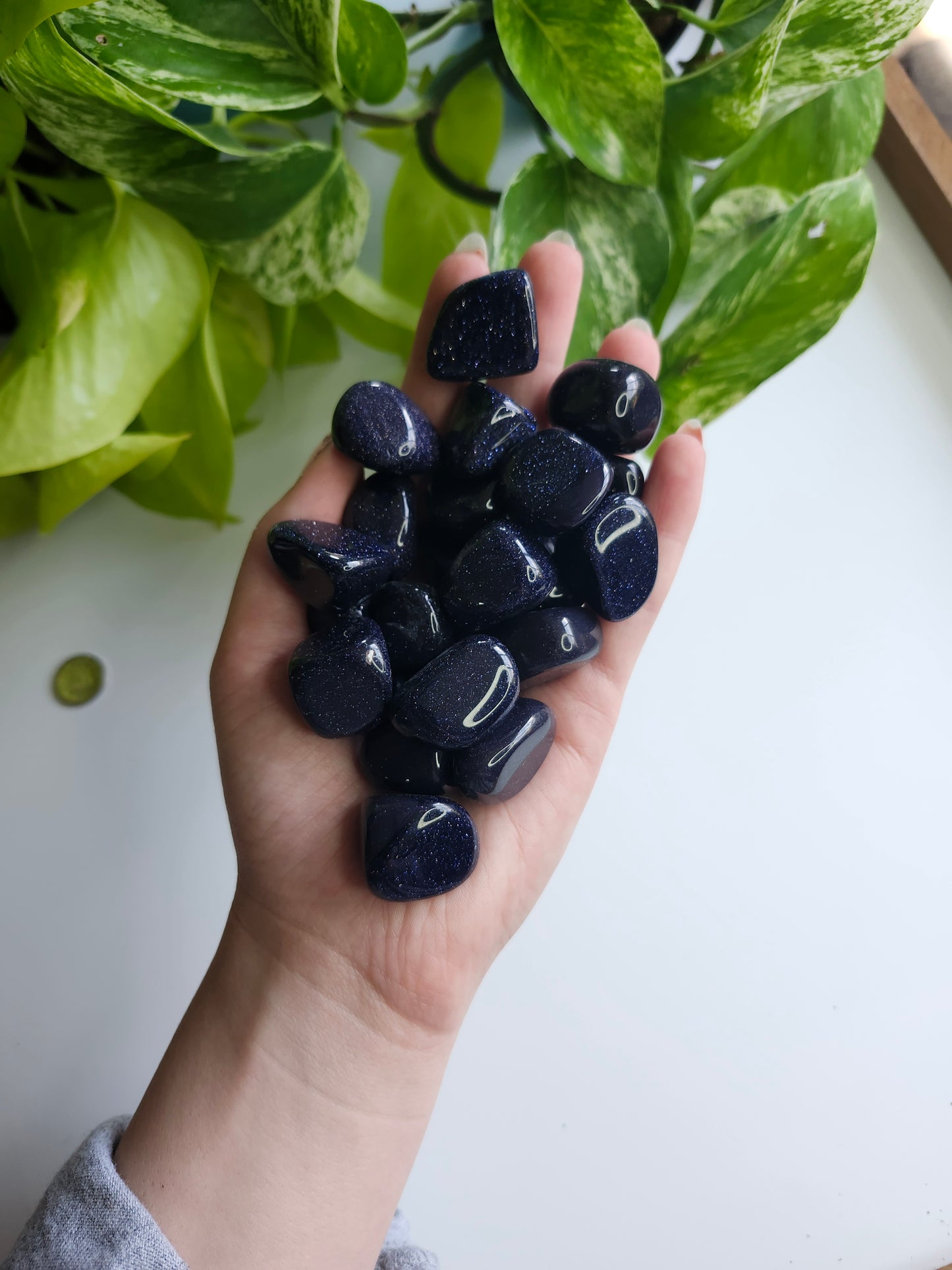 BLUE GOLDSTONE TUMBLED STONE