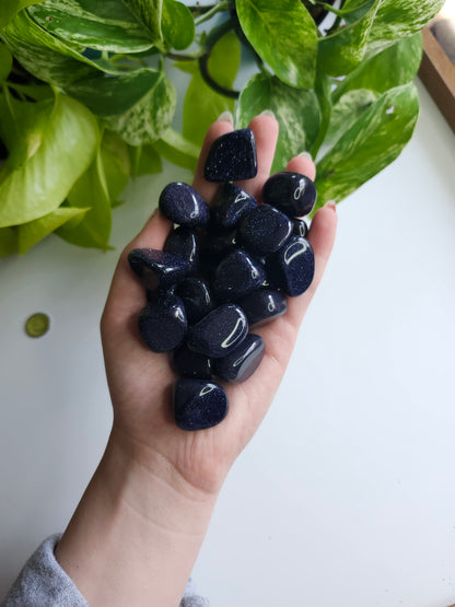 BLUE GOLDSTONE TUMBLED STONE