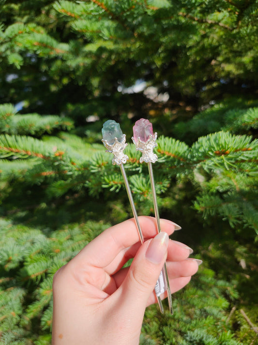 FLUORITE HAIRPIN