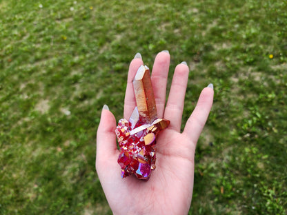 CLEAR QUARTZ RED AURA CLUSTER