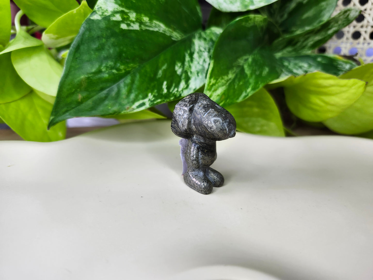 PYRITE SNOOPY (CARVING)