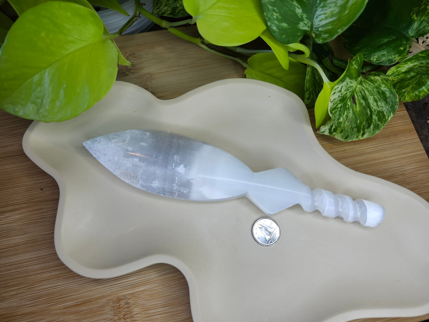 SELENITE DAGGER (CARVING)