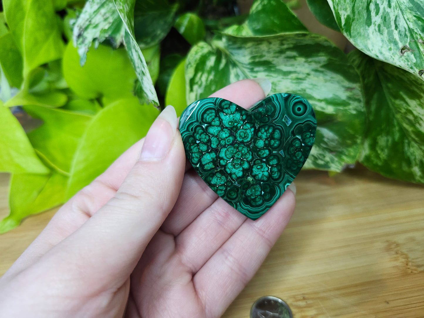 MALACHITE HEART (CARVING)