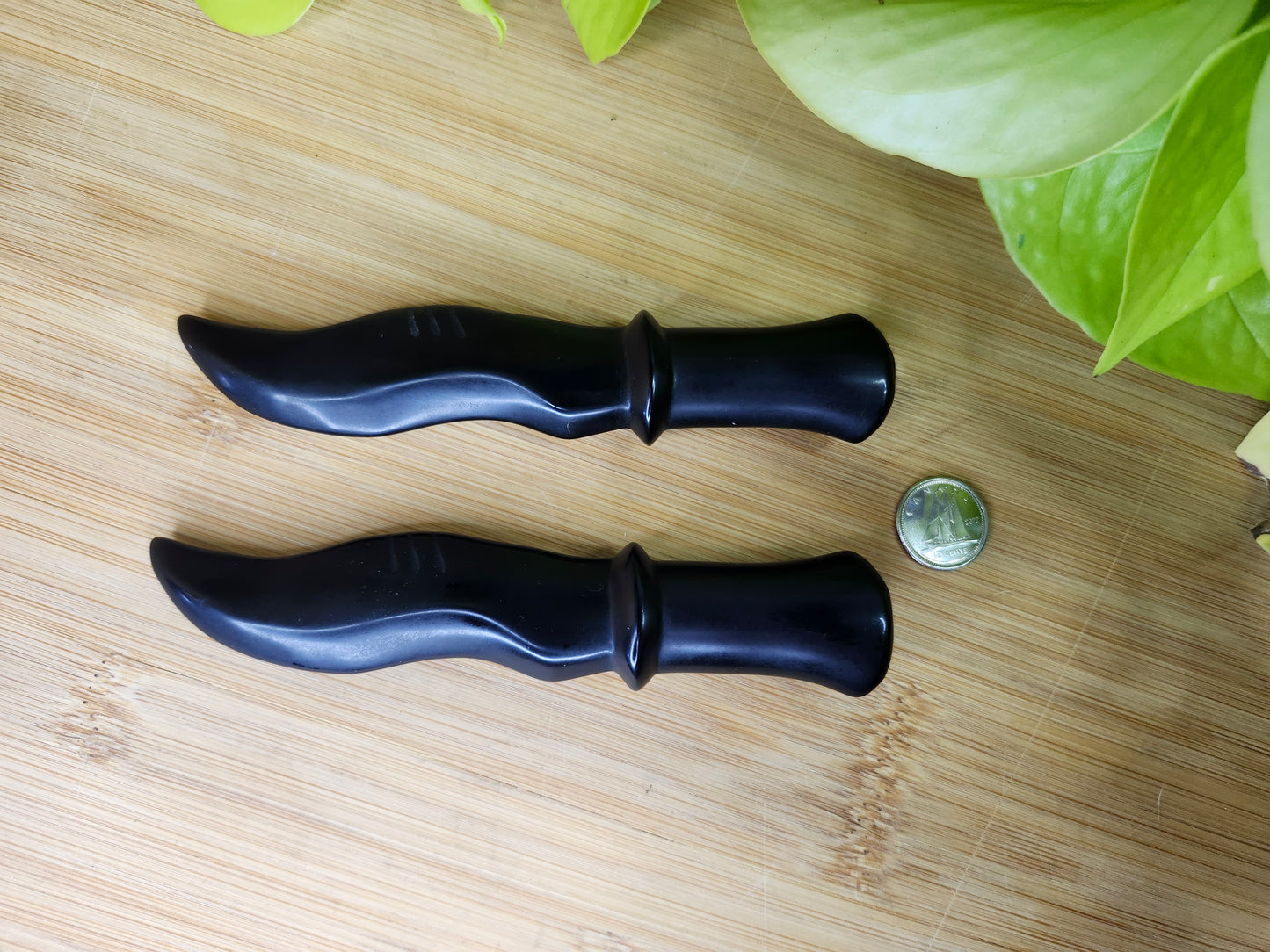 OBSIDIAN DAGGER (CARVING)