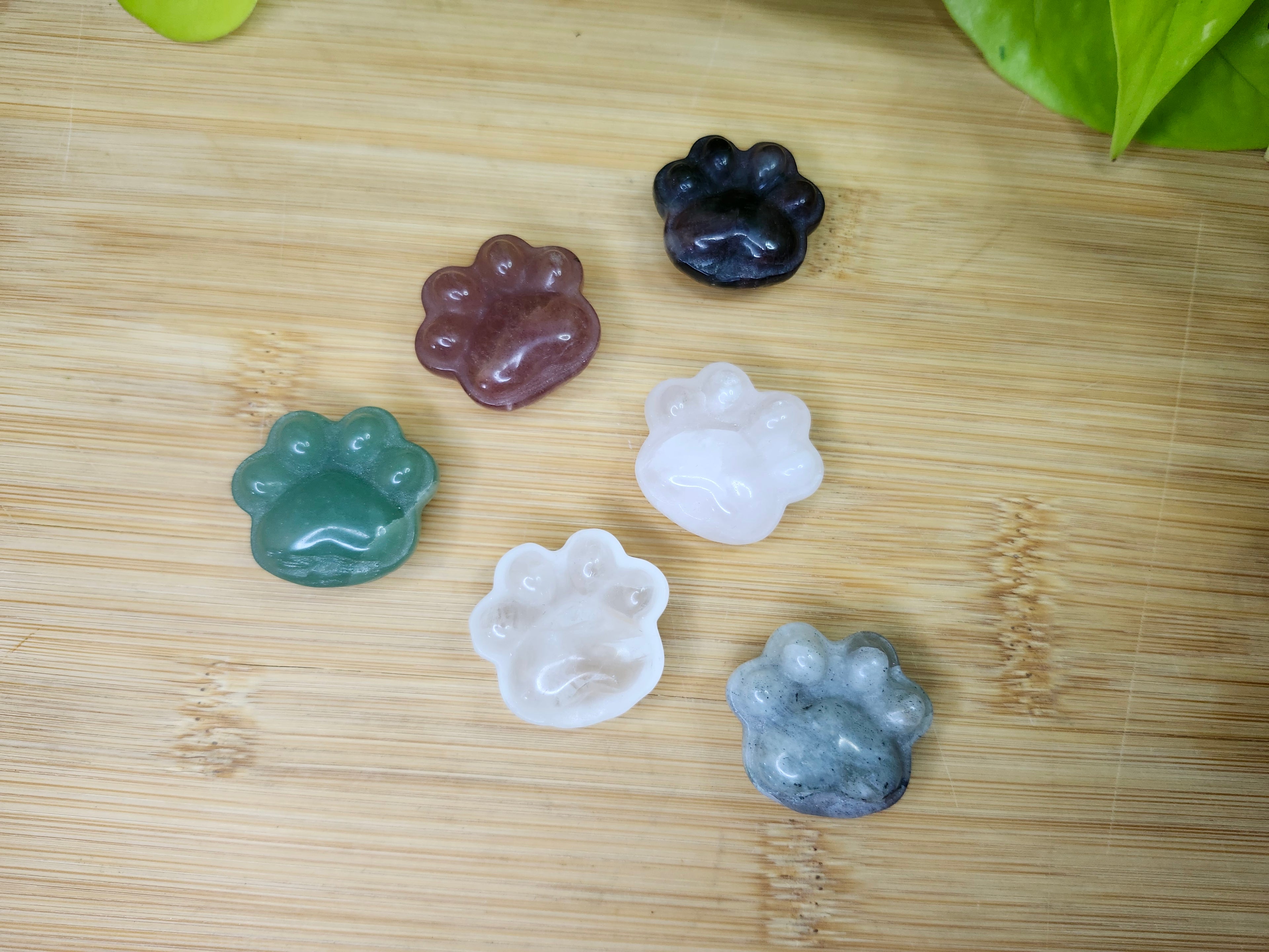 MIXED MATERIAL PAW PRINT