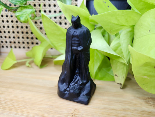 BLACK OBSIDIAN BATMAN (CARVING)