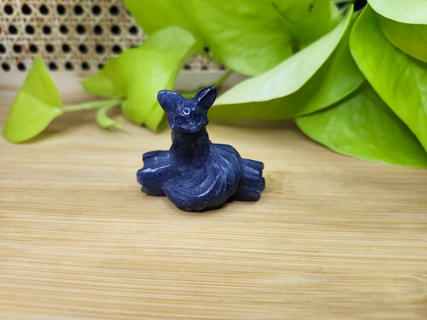 MIXED STONE FOX   (CARVING)