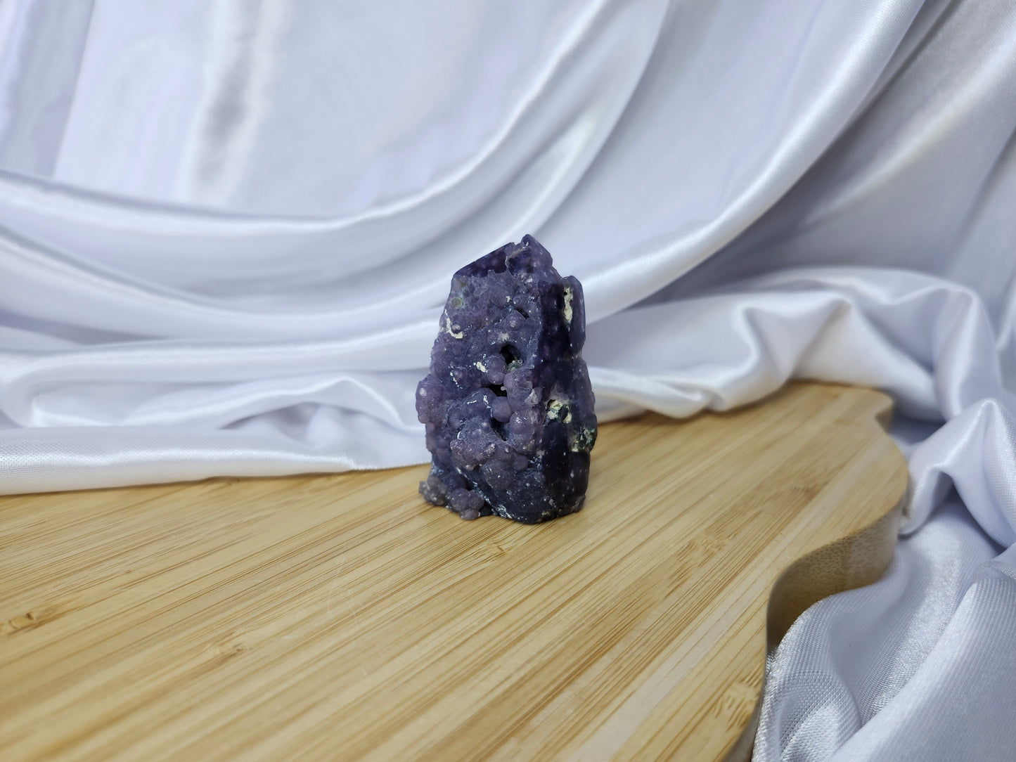 GRAPE AGATE TOWER