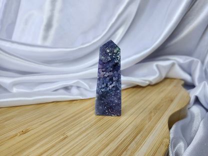 GRAPE AGATE TOWER