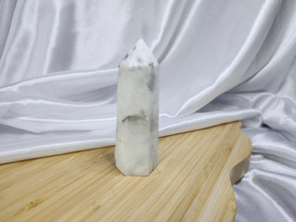 WHITE AGATE TOWER