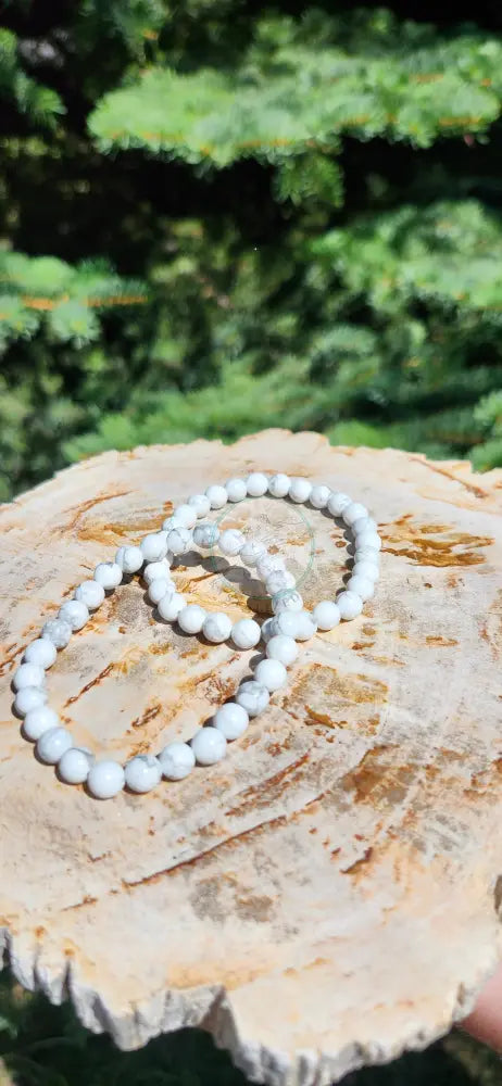 6mm HOWLITE BRACELET