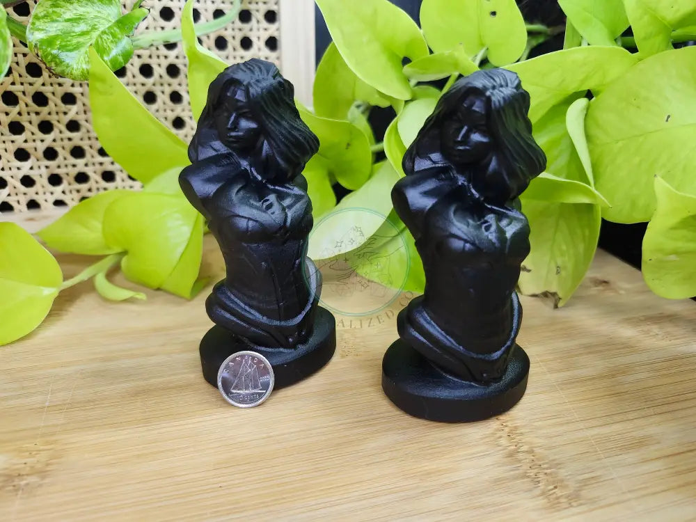 BLACK OBSIDIAN CAPTAIN MARVEL BUST - CARVING