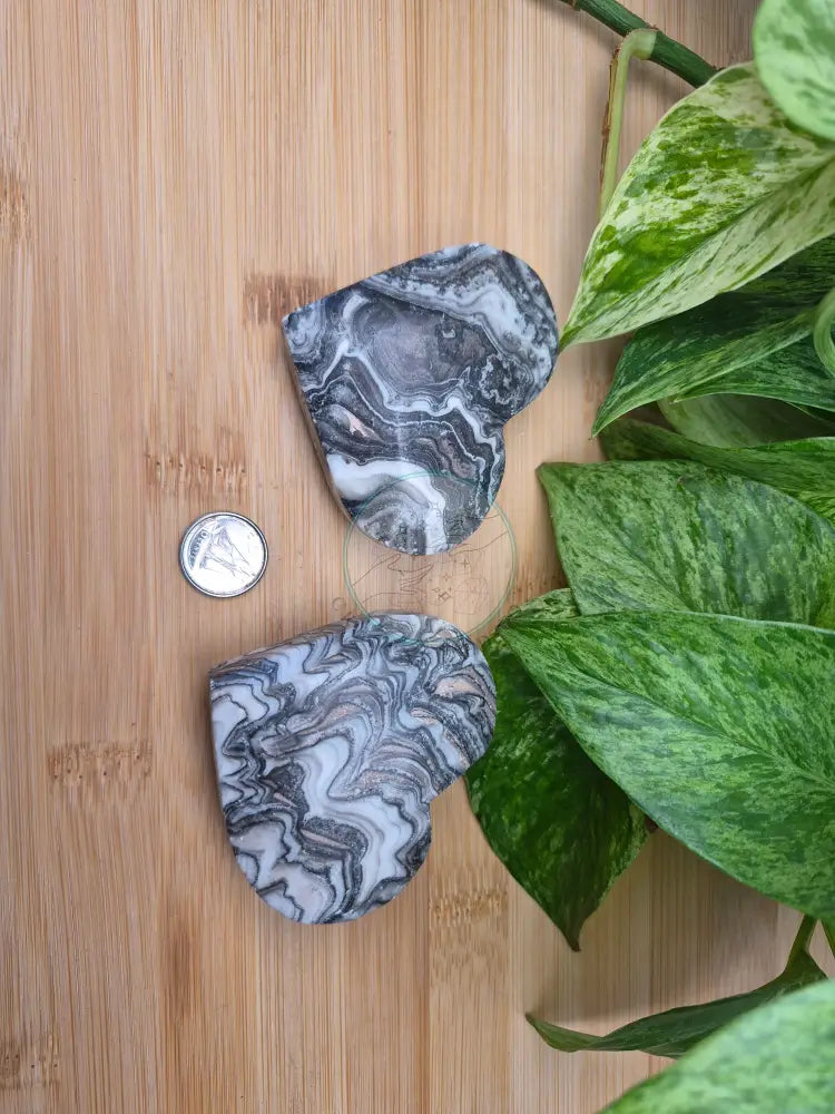 BLACK PHANTOM CALCITE HEART