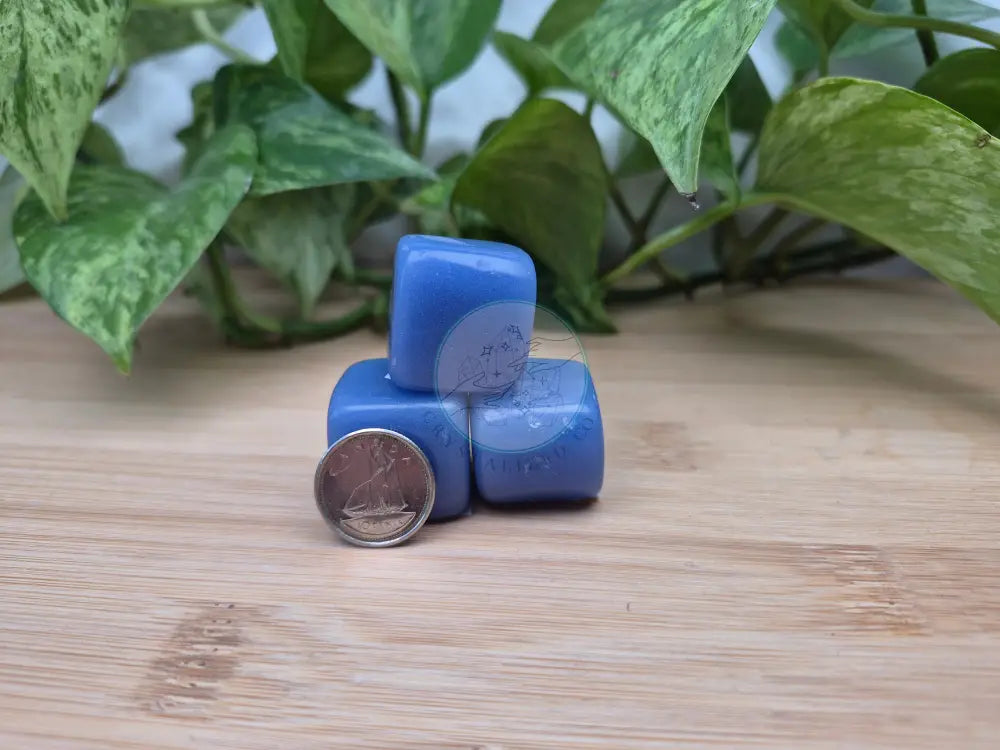 BLUE GLOWSTONE CUBE