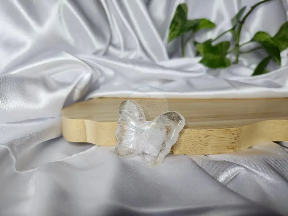 CLEAR QUARTZ BUTTERFLY - CARVING