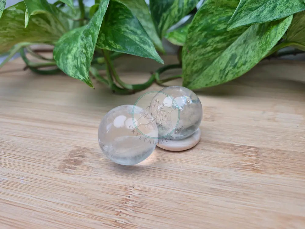 CLEAR QUARTZ SHPERE
