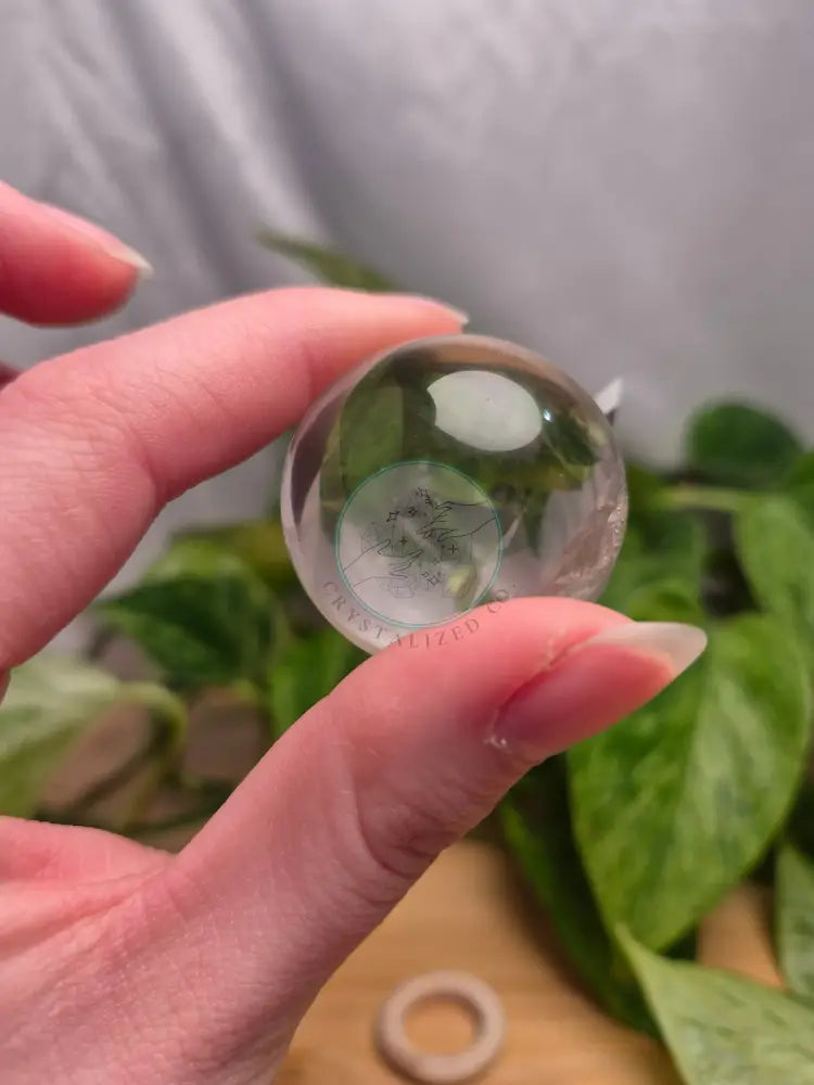 CLEAR QUARTZ SPHERE
