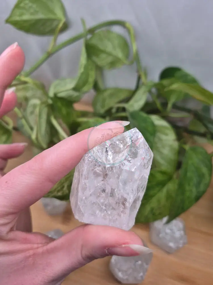CRACKLE QUARTZ BASE CUT