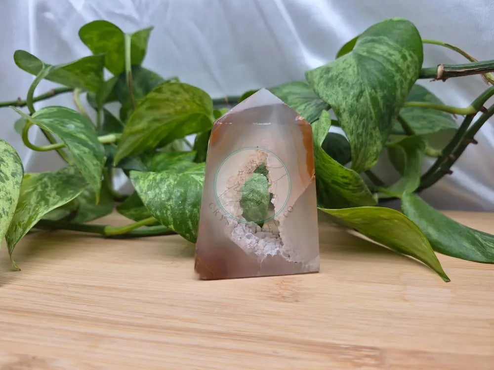 DRUZY AGATE TOWER