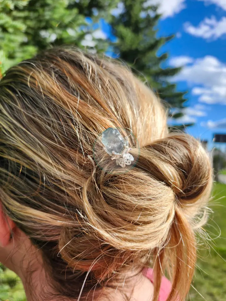 FLUORITE HAIRPIN