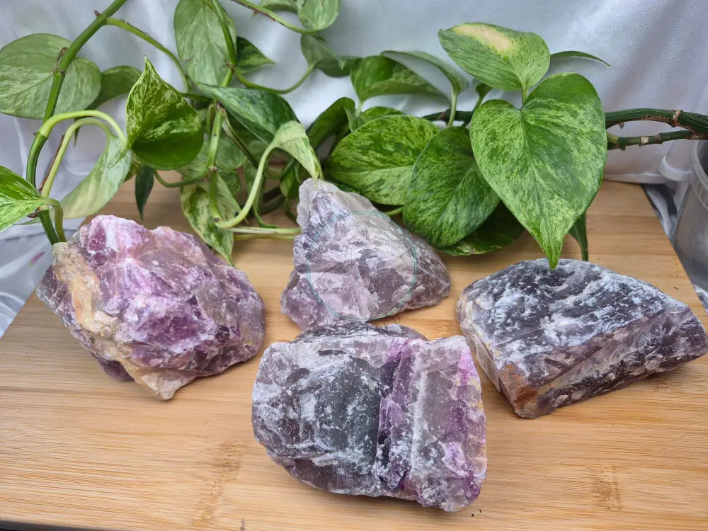 FLUORITE ROUGH CHUNK 600g - 700g