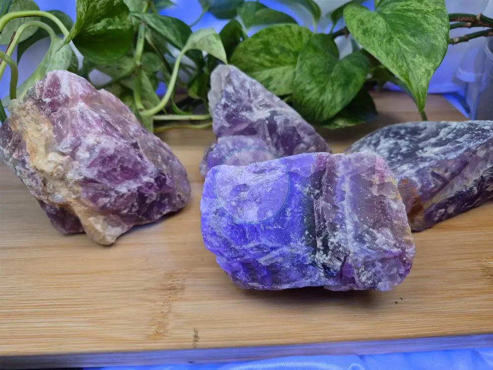 FLUORITE ROUGH CHUNK 600g - 700g