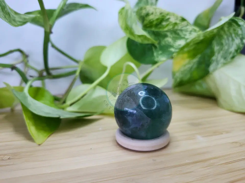 FLUORITE SPHERE SM