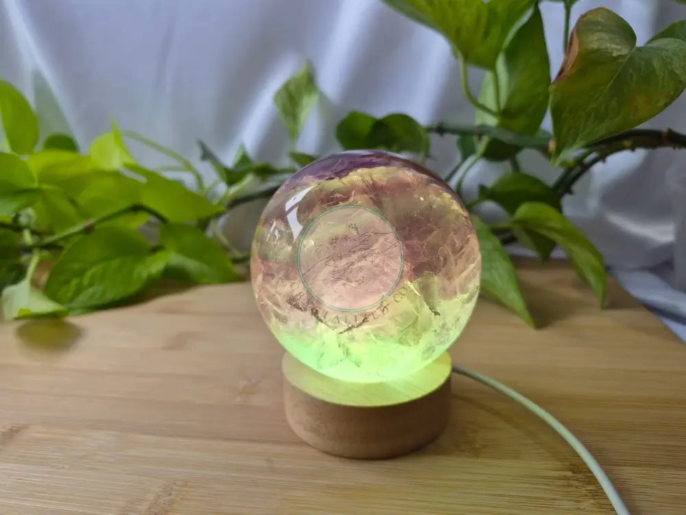 FLUORITE SPHERE W/LIGHT BASE