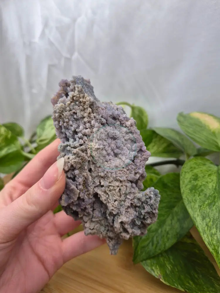 GRAPE AGATE ROUGH CHUNK 217g