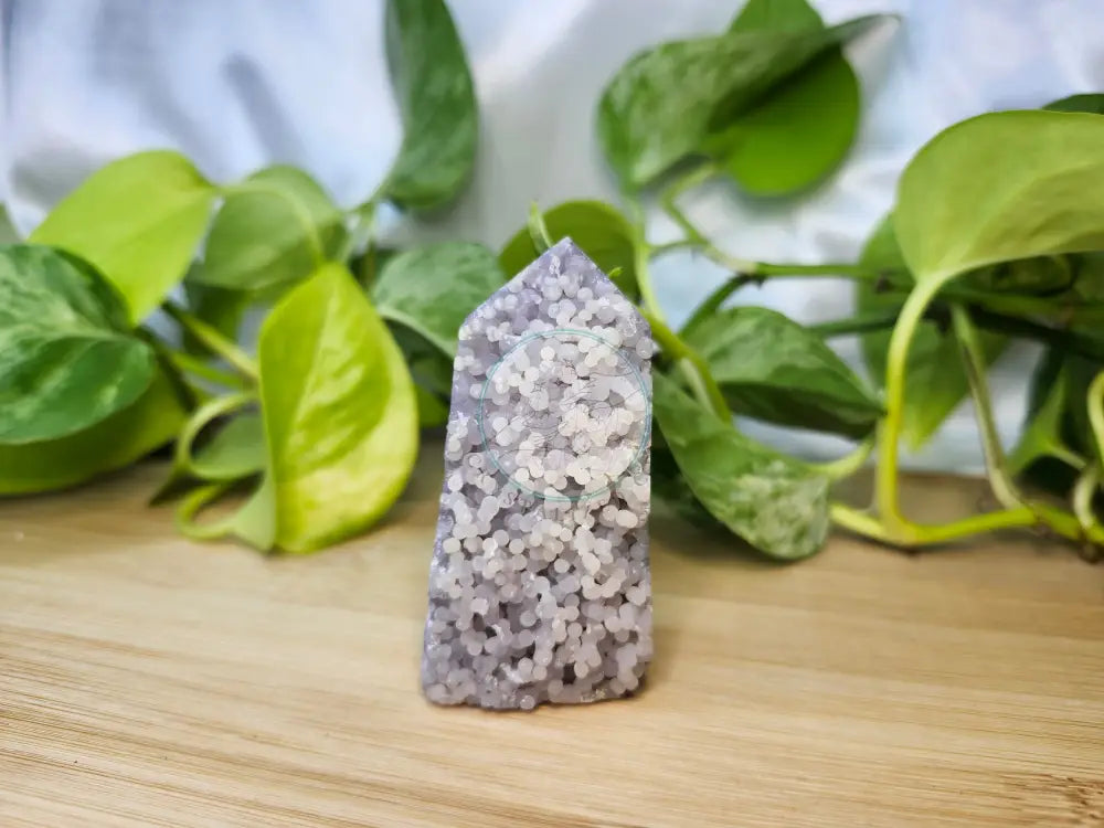 GRAPE AGATE TOWER