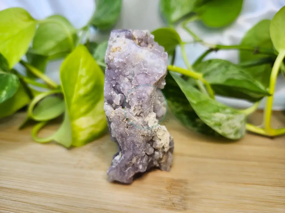 GRAPE AGATE TOWER