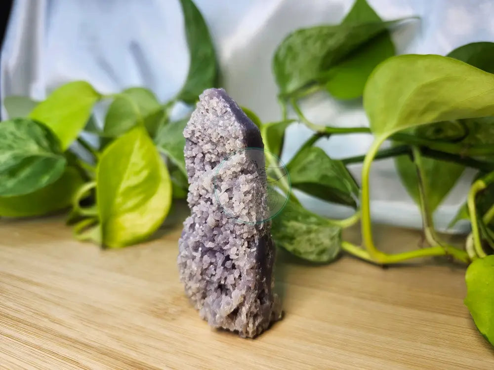 GRAPE AGATE TOWER